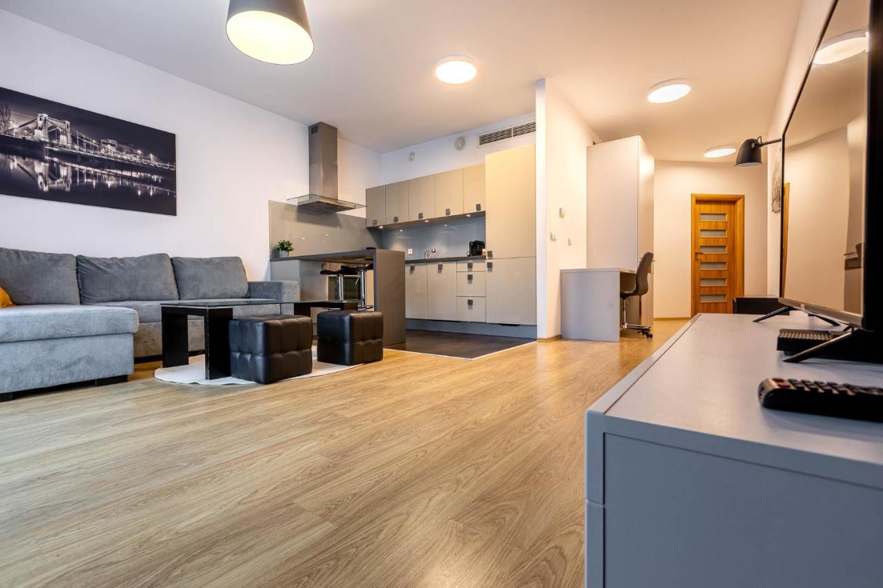 Apartament Just In Center Breslavia Esterno foto